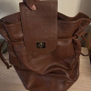 Isaac Mizrahi Genuine Leather Bag Backpack sling and handle bag versatile Large